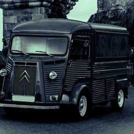 Citroën Bus in Edinburgh